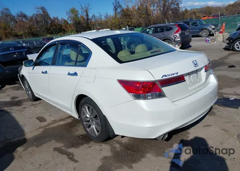 2012 Honda Accord 3.5 Ex-L из США, поврежденный, VIN 1HGCP3F87CA005798